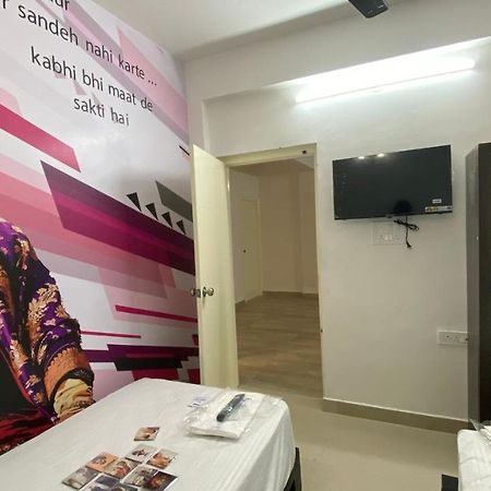 C Suites - Royal Homes II Short & Long Stays Bangalore Buitenkant foto