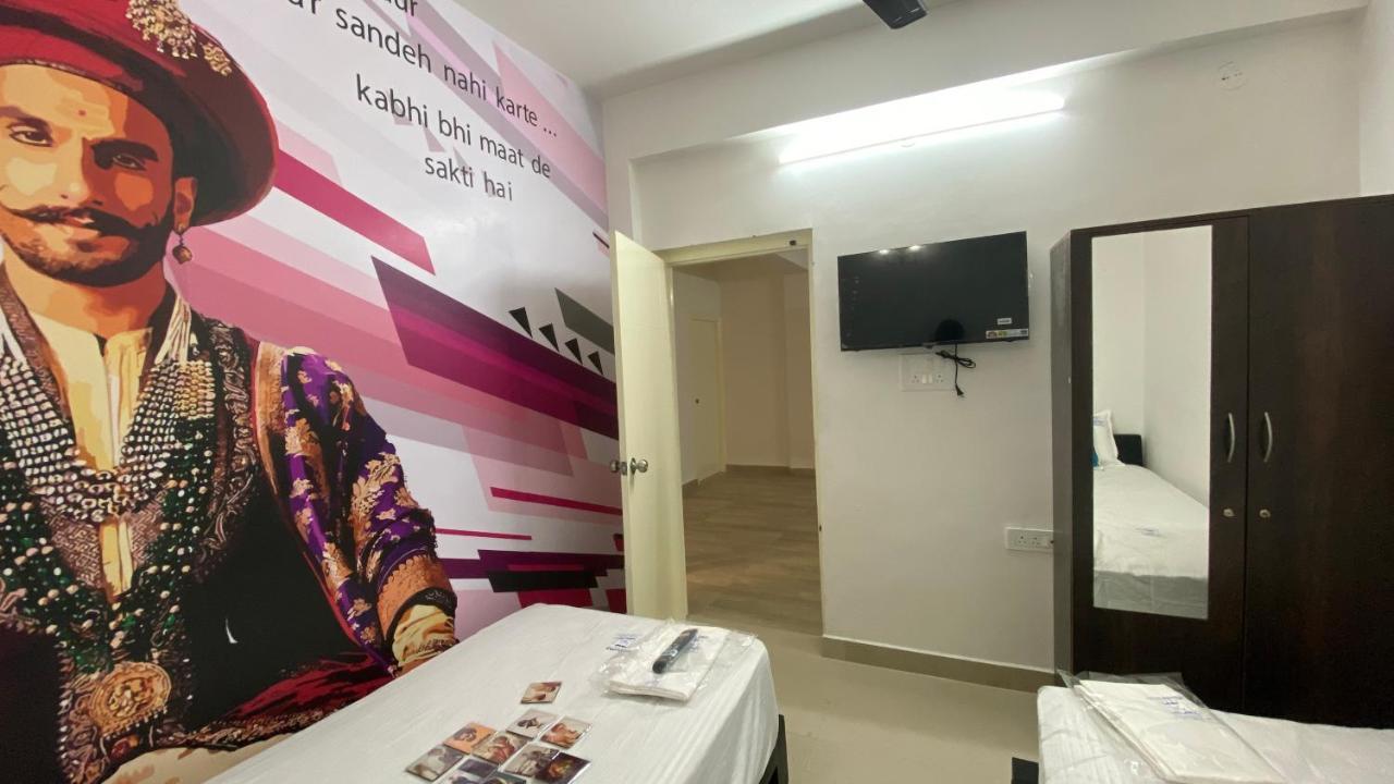 C Suites - Royal Homes II Short & Long Stays Bangalore Buitenkant foto
